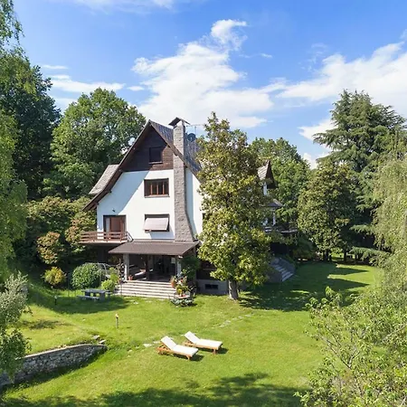 Tudor Villa